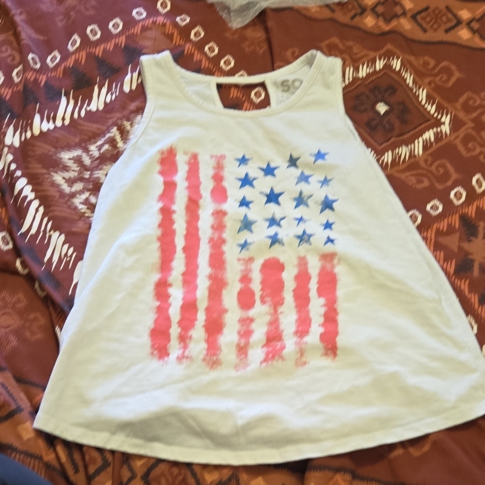 SO White and Red Tank Top with Artistic Flag Design